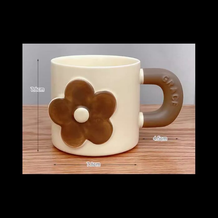 1033751528_67dc65b7d4583 مج بورسلان ثقيل بتصميم وردة بني لون بيج - الصورة 1