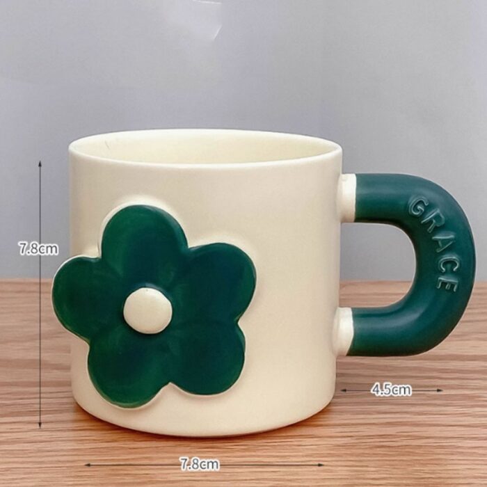 1033751530_67dc65bb9e7cd مج بورسلان ثقيل بتصميم وردة أخضر لون بيج - الصورة 1