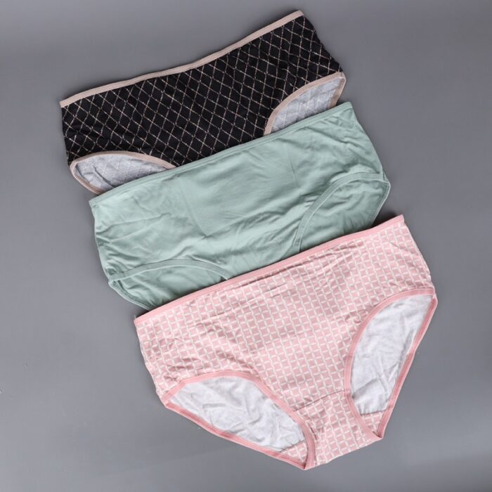 ⁦طقم داخلي نسائي قطن 3 قطع من milk بألوان مختلفة⁩ - الصورة ⁦5⁩