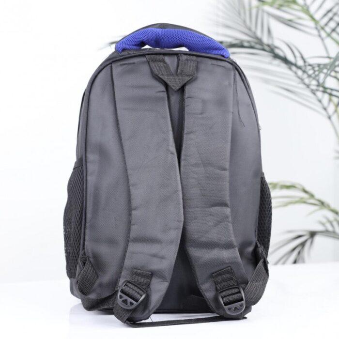 ⁦حقيبة ظهر مدرسية 14 انش لون أسود وأزرق⁩ - الصورة ⁦5⁩