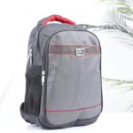 ⁦حقيبة ظهر مدرسية 14 انش لون أسود وأحمر⁩ - الصورة ⁦6⁩