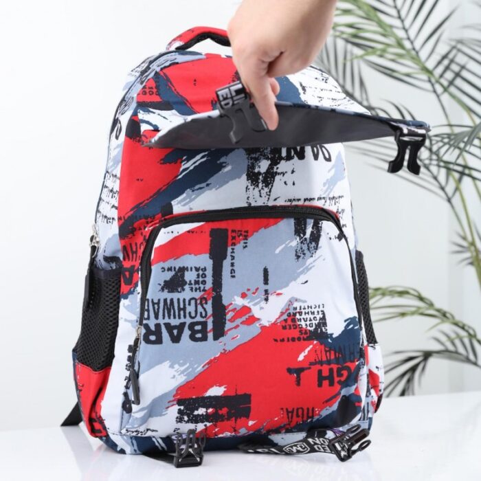 ⁦حقيبة مدرسية 20 انش لون أحمر ورمادي⁩ - الصورة ⁦8⁩