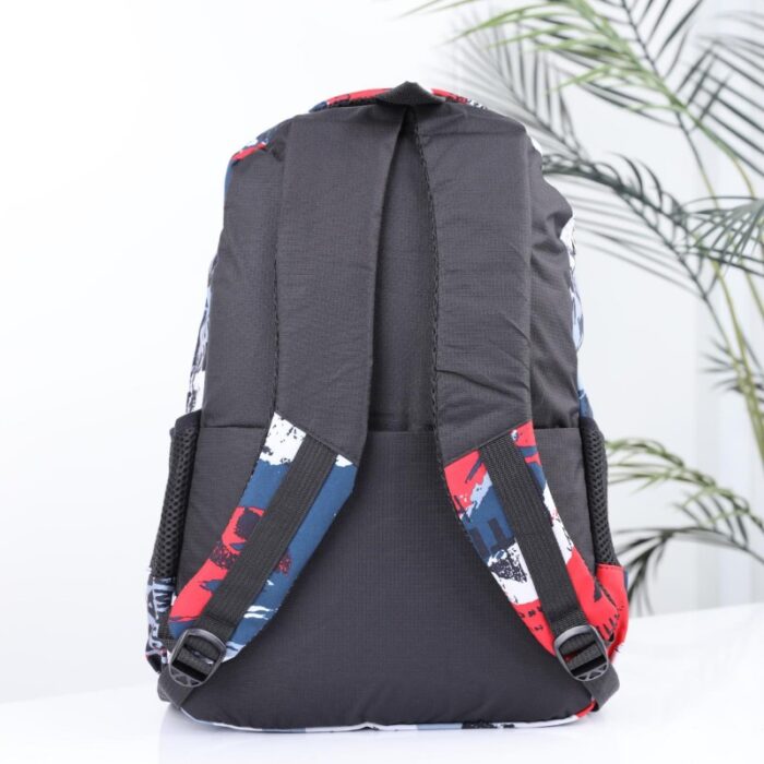 ⁦حقيبة مدرسية 20 انش لون أحمر ورمادي⁩ - الصورة ⁦10⁩