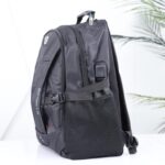 ⁦حقيبة مدرسية 18 انش لون أسود⁩ - الصورة ⁦4⁩