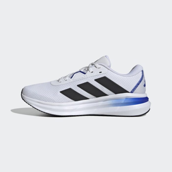 ⁦adidas Men's Galaxy 7 Running Shoes - White- حذاء اديداس جلاكسي 7 ام للرجال لون أبيض⁩ - الصورة ⁦5⁩
