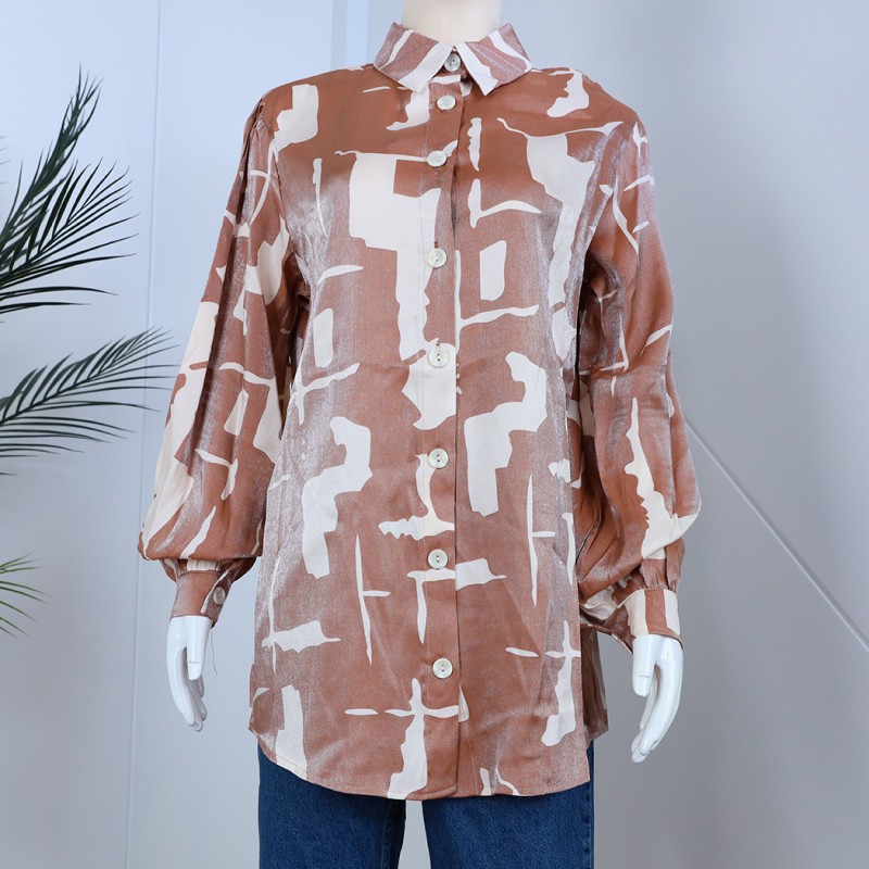 ⁦قميص بأكمام طويلة لون بيج وسكري⁩ - الصورة ⁦1⁩