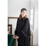 عباية للنساء مع سحاب لون أسود