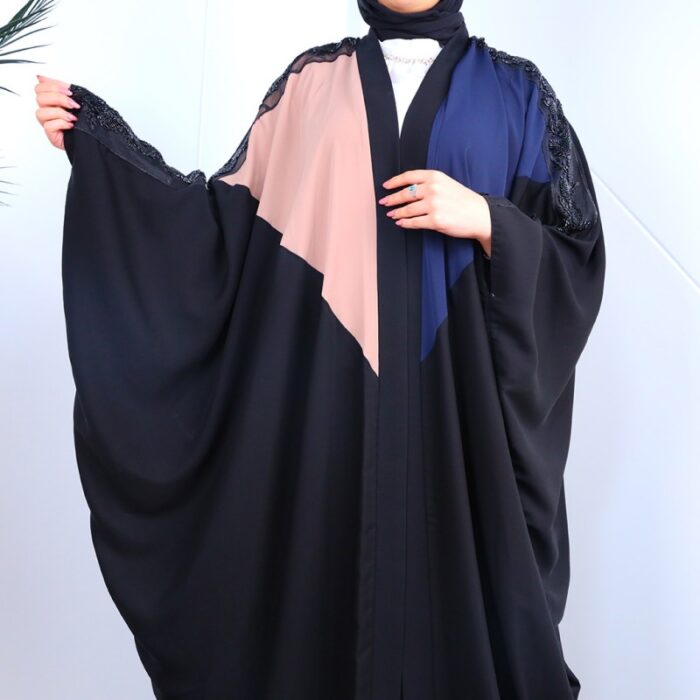 1033752022_67dc6973962d3 عباية مفتوحة عريضة لون أسود وبيج وكحلي - الصورة 1