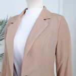 ⁦طقم رسمي قطعتين لون بيج⁩ - الصورة ⁦5⁩