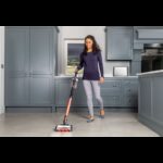 ⁦مكنسة عامود لاسلكية IZ201EU من شارك Shark⁩ - الصورة ⁦4⁩