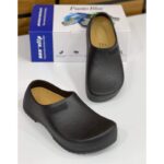 ⁦حذاء وبابوج بونتو بلو Punto Blue الطبي للرجال لون أسود⁩ - الصورة ⁦3⁩