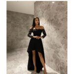 فستان طويل من الخلف بأكمام طويلة دانتيل لون أسود