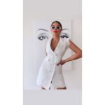 ⁦فستان قصير بأزرار من الأمام لون أبيض⁩ - الصورة ⁦2⁩