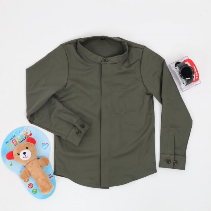 1033752187_67dc6ae1ea69c قميص بدون قبه بأكمام طويلة للأطفال لون زيتي - الصورة 1