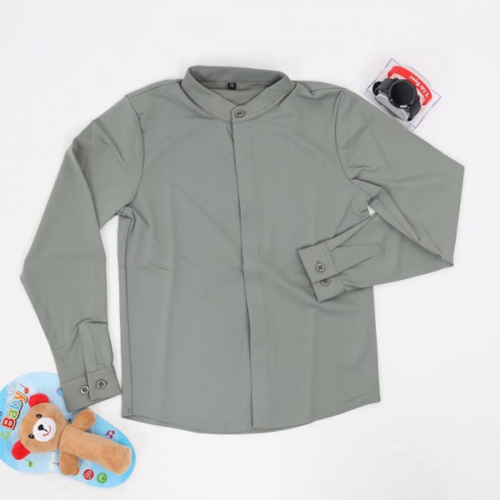 1033752195_67dc6b2575870 قميص بدون قبه بأكمام طويلة للأطفال لون اخضر فاتح - الصورة 1