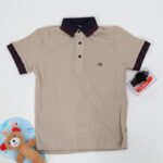 بلوز بتصميم قبه لون بيج