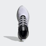 ⁦adidas Mens' Alphaboost V2 Shoes - White- حذاء اديداس الفا بوست في 2 للرجال لون أبيض⁩ - الصورة ⁦3⁩