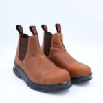 بسطار جلد بدون حديد من Punto للرجال لون بني غامق