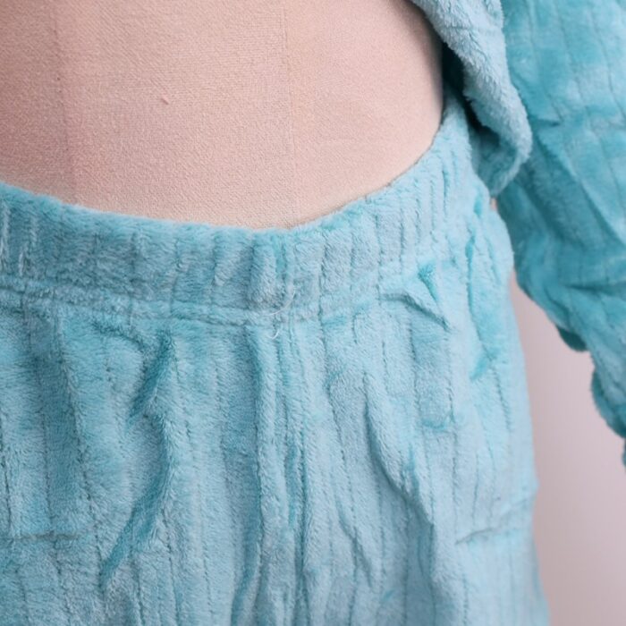 ⁦بجامة فرو بأكمام طويلة مخطط طولي للنساء لون تركواز⁩ - الصورة ⁦9⁩