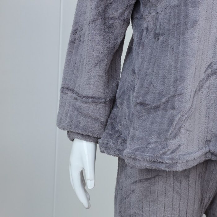 ⁦بجامة فرو بأكمام طويلة مخطط طولي للنساء لون سكني⁩ - الصورة ⁦6⁩