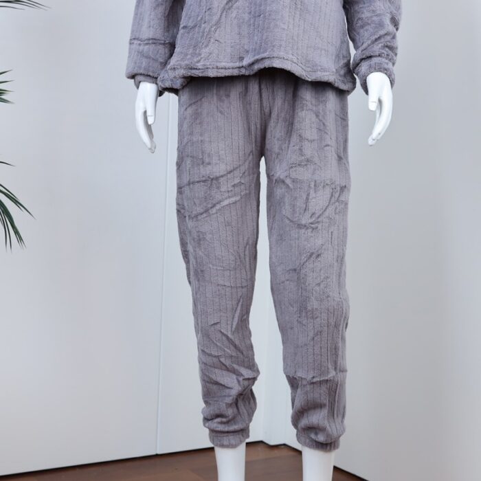 ⁦بجامة فرو بأكمام طويلة مخطط طولي للنساء لون سكني⁩ - الصورة ⁦10⁩