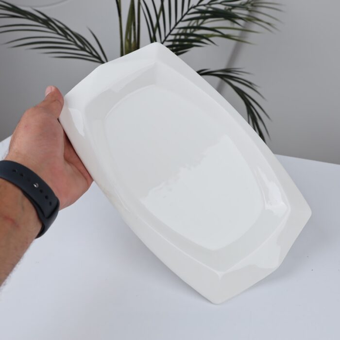 ⁦صحن بورسلان بتصميم شبه مستطيل حجم 30×18 سم لون أبيض⁩ - الصورة ⁦4⁩