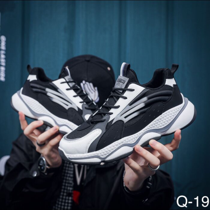 1033752909_67dc6fcdcb5ab حذاء رياضي للرجال لون أسود ونعل أبيض - الصورة 1