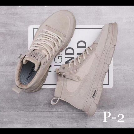 حذاء بسطار للرجال لون بيج