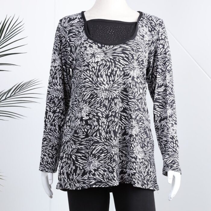 ⁦بجامة بأكمام طويلة بتصميم لون أسود وأبيض⁩ - الصورة ⁦2⁩