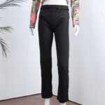 ⁦بجامة بأكمام طويلة بتصميم نقشة مغربية ورد مخطط عرضي لون برتقالي وأسود⁩ - الصورة ⁦7⁩