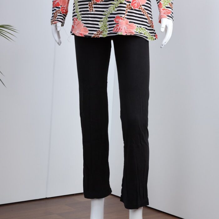 ⁦بجامة بأكمام طويلة بتصميم نقشة مغربية ورد مخطط عرضي لون برتقالي وأسود⁩ - الصورة ⁦9⁩