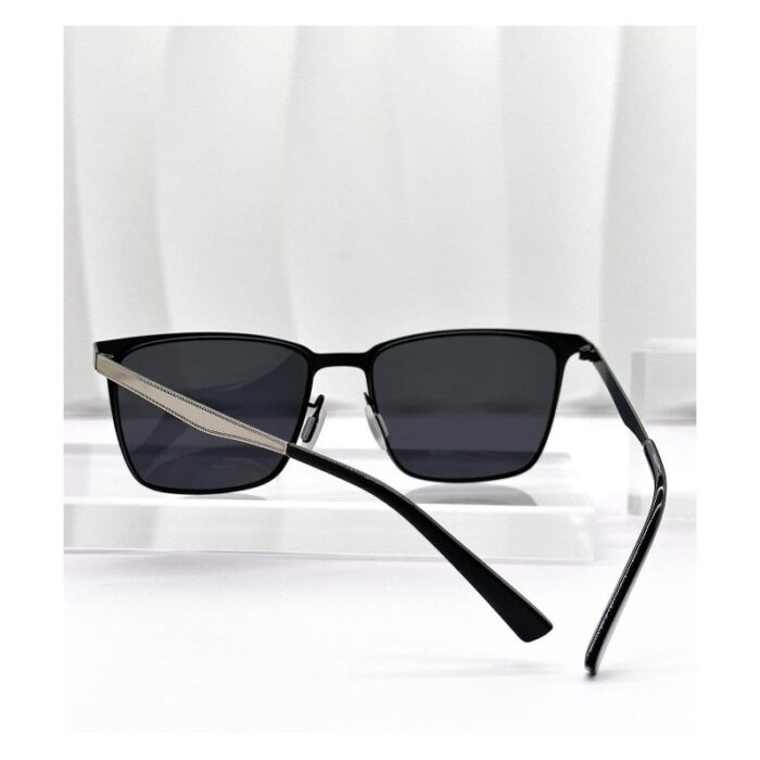 1033752971_67dc7040af866 نظارة شمسية للجنسين بوليرايزد لون أسود وفضي - الصورة 1