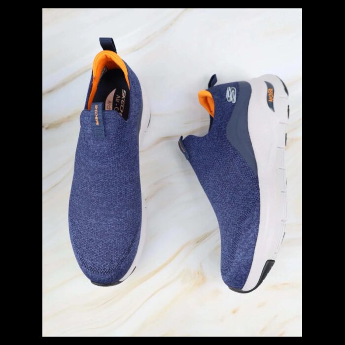 ⁦Skechers Men's Arch Fit - Ascension Shoes - حذاء سكيتشرز ارتش فيت- اسكينشن للرجال لون كحلي ونعل أبيض⁩ - الصورة ⁦7⁩