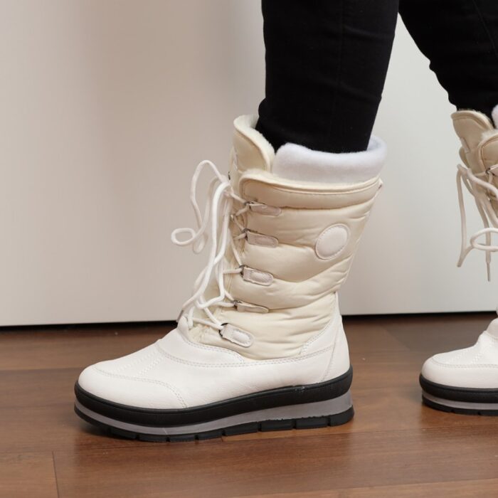 ⁦جزمة ساق  متوسط الطول للنساء لون أبيض⁩ - الصورة ⁦9⁩