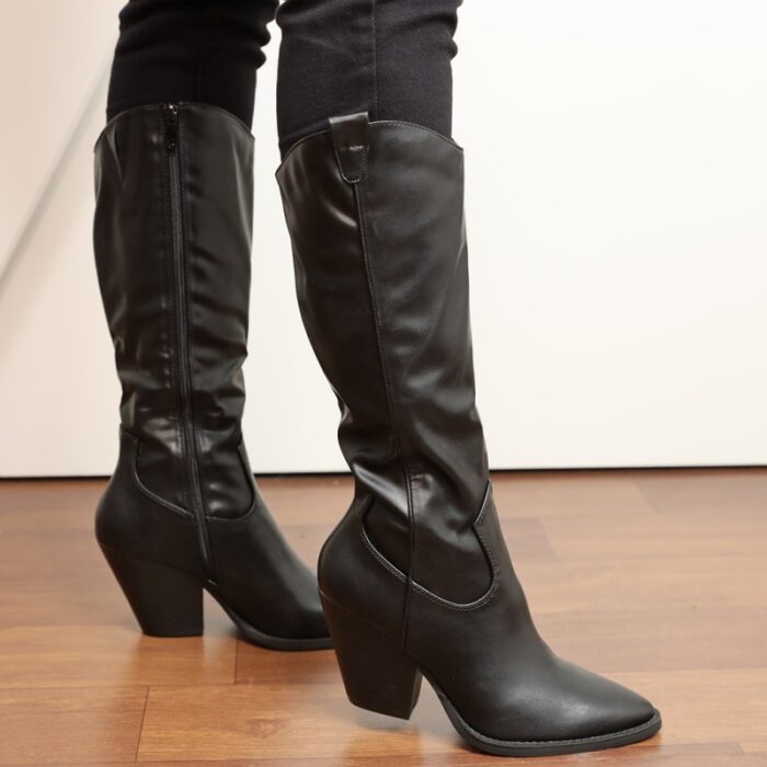 ⁦جزمة جلد بكعب ساق طويل للنساء لون أسود⁩ - الصورة ⁦10⁩