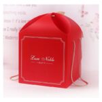 ⁦كيس كرتون للهدايا حجم 15×15×15 سم لون أحمر⁩ - الصورة ⁦2⁩