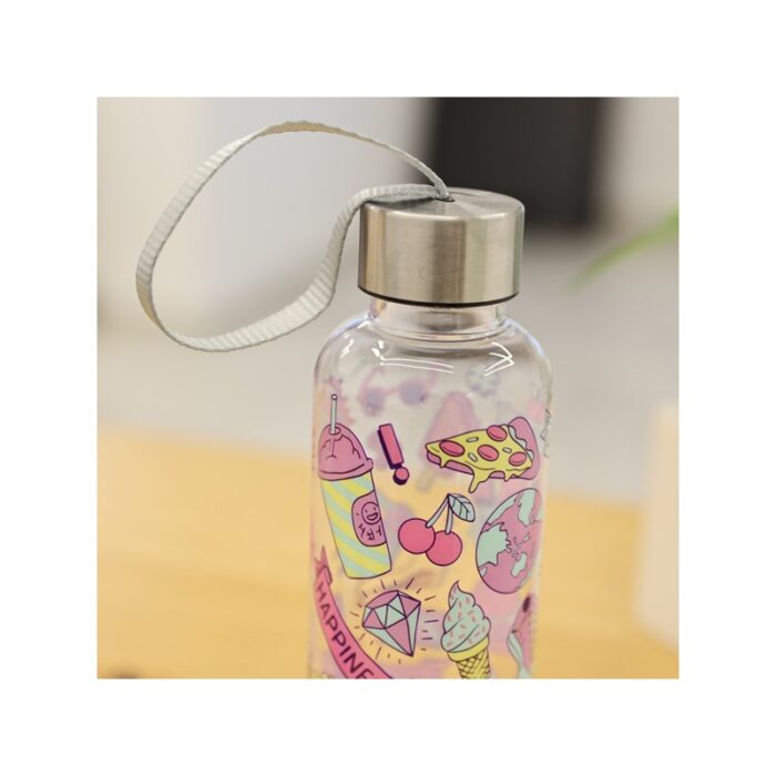 ⁦مطرة بلاستيك بغطاء معدني بتصميم رسومات سعة 450 مل⁩ - الصورة ⁦4⁩