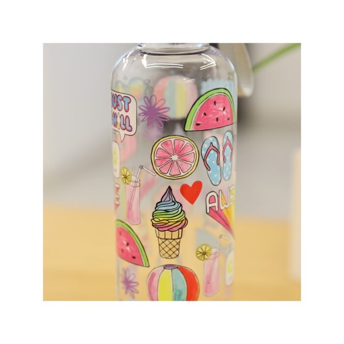 ⁦مطرة بلاستيك بغطاء معدني بتصميم رسومات سعة 450 مل⁩ - الصورة ⁦3⁩