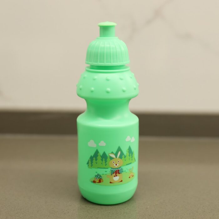 1033753149_67dc718314fd8 مطرة بلاستيك سعة 200 مل لون أخضر - الصورة 1