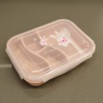 ⁦لانش بوكس بلاستيك مع ملعقة حجم 24×18 سم لون زهري⁩ - الصورة ⁦2⁩