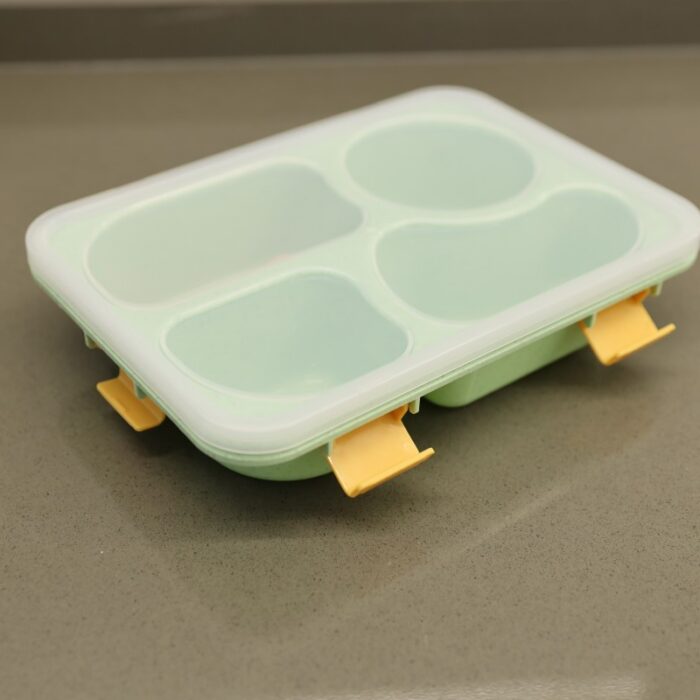 ⁦لانش بوكس بلاستيك مع ملعقة حجم 23.5×17.5 سم لون أخضر⁩ - الصورة ⁦9⁩