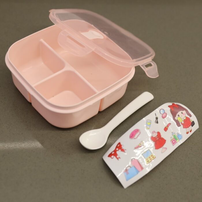 ⁦لانش بوكس بلاستيك مع ملعقة بتصميم مربع حجم 14.5×14.5 سم لون زهري⁩ - الصورة ⁦10⁩