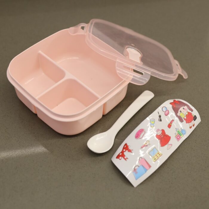 ⁦لانش بوكس بلاستيك مع ملعقة بتصميم مربع حجم 14.5×14.5 سم لون زهري⁩ - الصورة ⁦11⁩