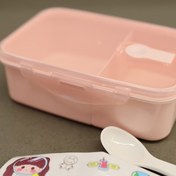 ⁦لانش بوكس بلاستيك مع ملعقة حجم 16.5×11 سم لون زهري⁩ - الصورة ⁦9⁩