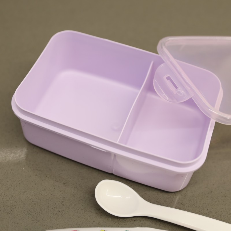 ⁦لانش بوكس بلاستيك مع ملعقة حجم 16.5×11 سم لون بنفسجي⁩ - الصورة ⁦1⁩