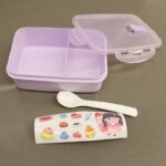 ⁦لانش بوكس بلاستيك مع ملعقة حجم 16.5×11 سم لون بنفسجي⁩ - الصورة ⁦8⁩