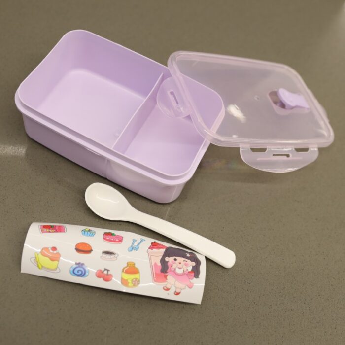 ⁦لانش بوكس بلاستيك مع ملعقة حجم 16.5×11 سم لون بنفسجي⁩ - الصورة ⁦9⁩