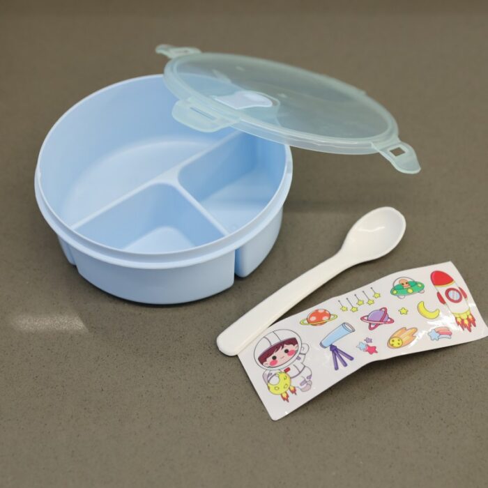 ⁦لانش بوكس بلاستيك مع ملعقة بتصميم دائري قطر 15 سم لون أزرق⁩ - الصورة ⁦9⁩