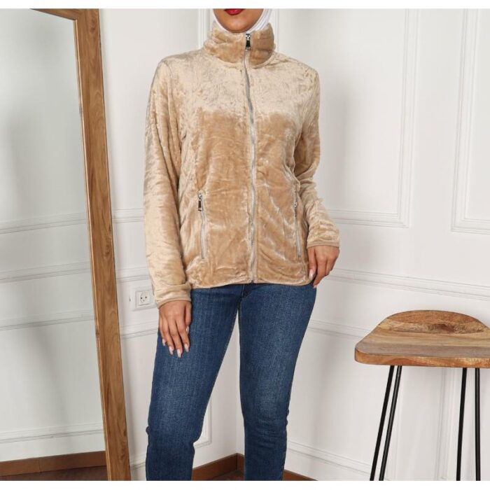 1033753442_67dc7352e5ba4 جاكيت فرو بسحاب للنساء لون بيج - الصورة 1