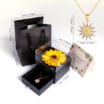 ⁦صندوق وردة  مع سلسال ذهبي⁩ - الصورة ⁦3⁩